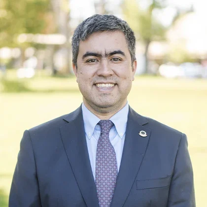 Dr Saavedra Dr Saavedra