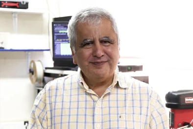 INVESTIGADOR DESTACADO CARLOS MUÑOZ.00_03_45_09.Imagen fija003